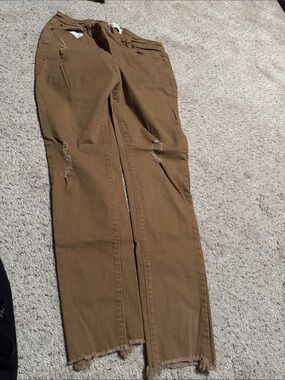 Cato Brown Distressed brown denim for Women (stretch)